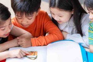 Tanda-tanda Pertumbuhan dan Perkembangan Anak: Mengenali Milestone Penting dalam Parenting