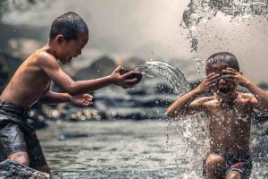 8 Tips Cara agar Anak Tidak Gampang Sakit yang Perlu Diketahui Ayah Bunda